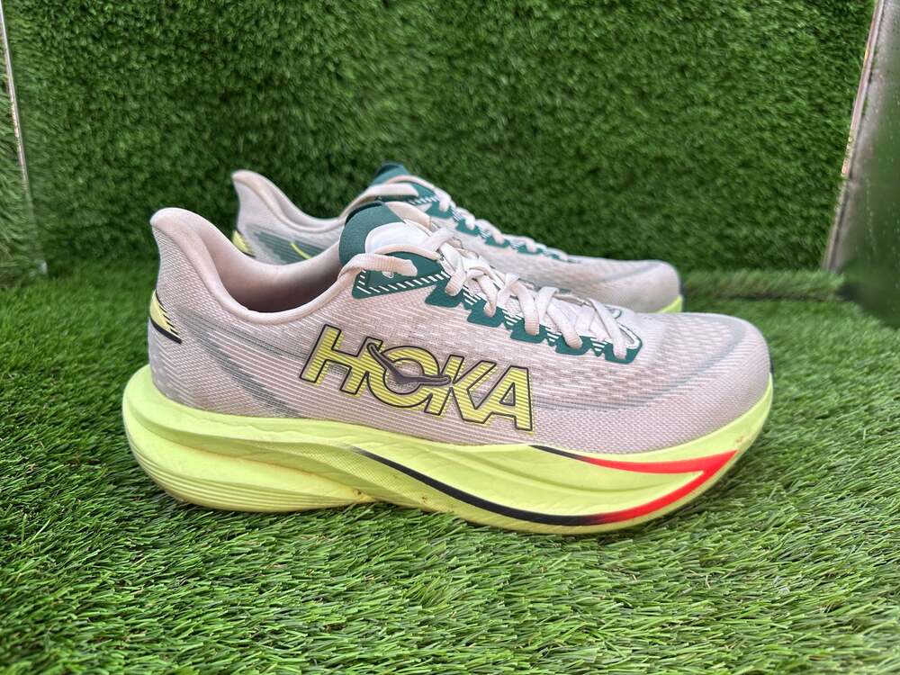 Hoka One One Mach 7 1171938-FYZ Athletic Sneaker Women 11B Gray Jacquard Sports